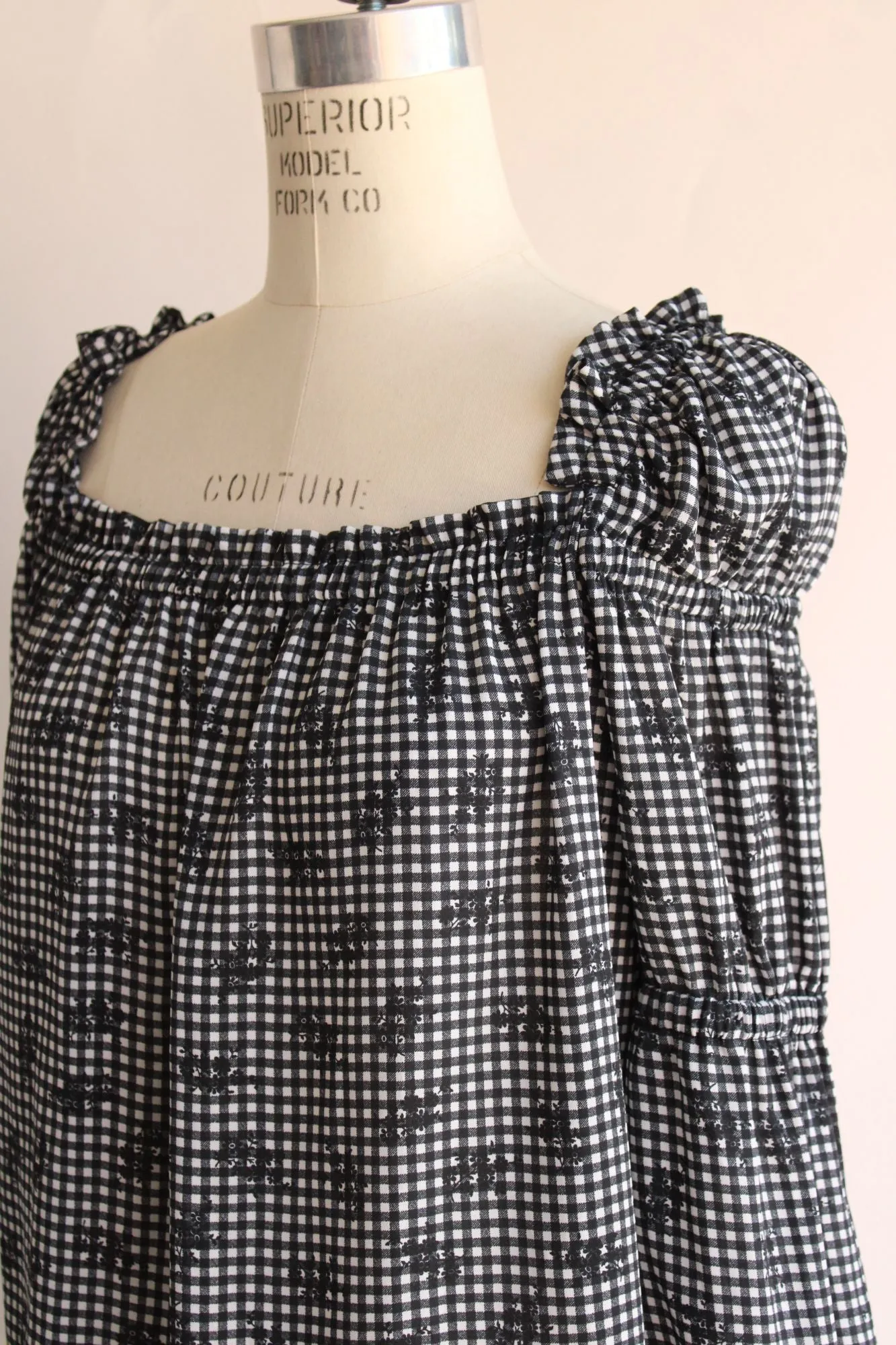 CeCe Womens Blouse, Size M, Peasant Style Black and White Gingham Top
