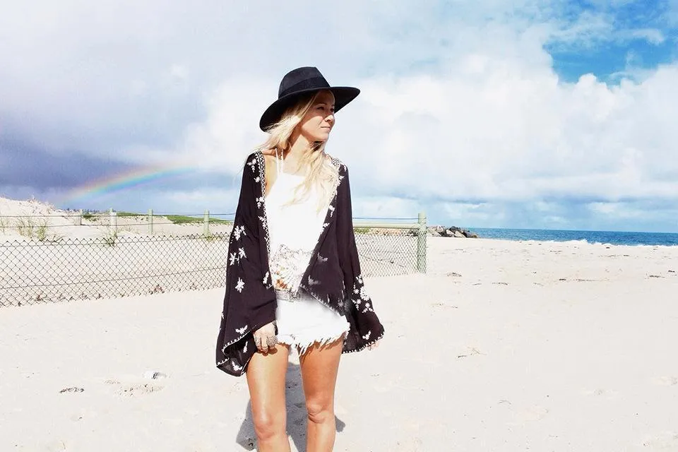Stylish Bohemian printed long-sleeved scarf
